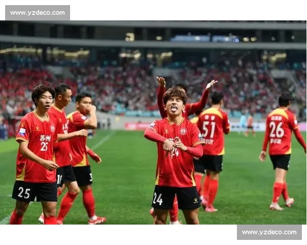 17 岁苏超闪电少年：球场创纪录，课桌冲名校